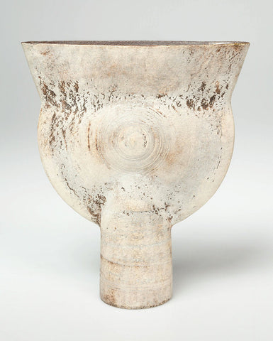 Hans Coper, stoneware ‘thistle’ form vase, ca. 1960, image courtesy of the Crafts Study Centre, University for the Creative Arts, Farnham, U.K.